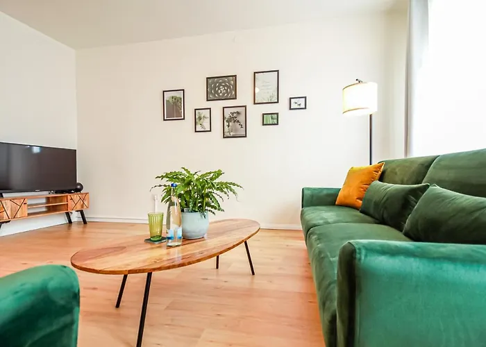 Loewe Apartment Gruen Kuessaberg Am Rhein